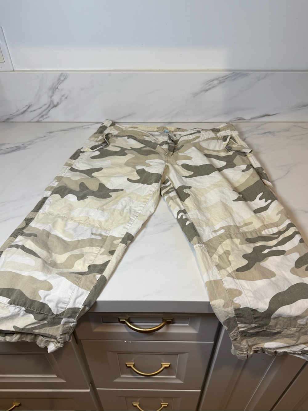 Y2K cargo camo print shorts